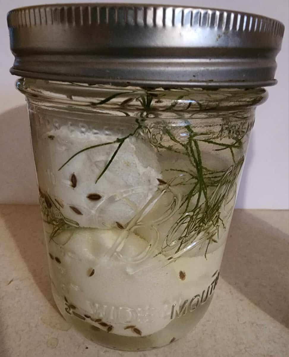 Dill pickled eggs