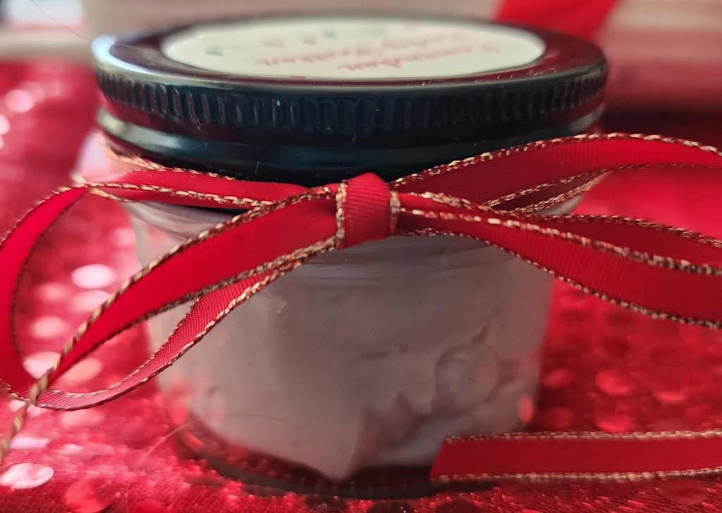 Christmas body butter with bow