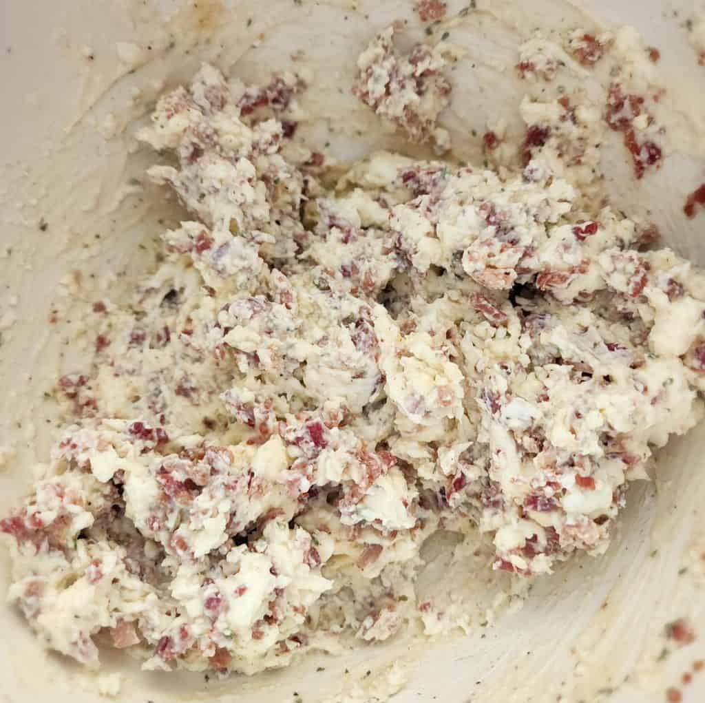 BLT cream cheese mixture