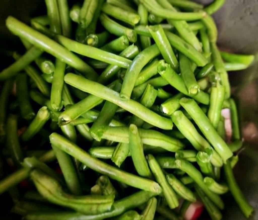 green beans added for instant pot green beans, bacon and potatoes