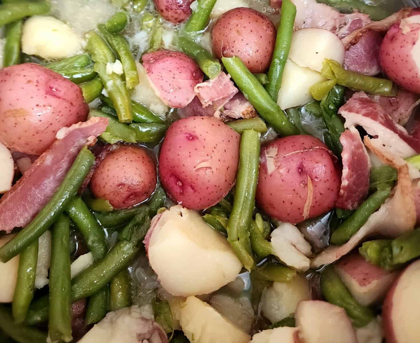 instant pot green beans, bacon and potatoes after cooking