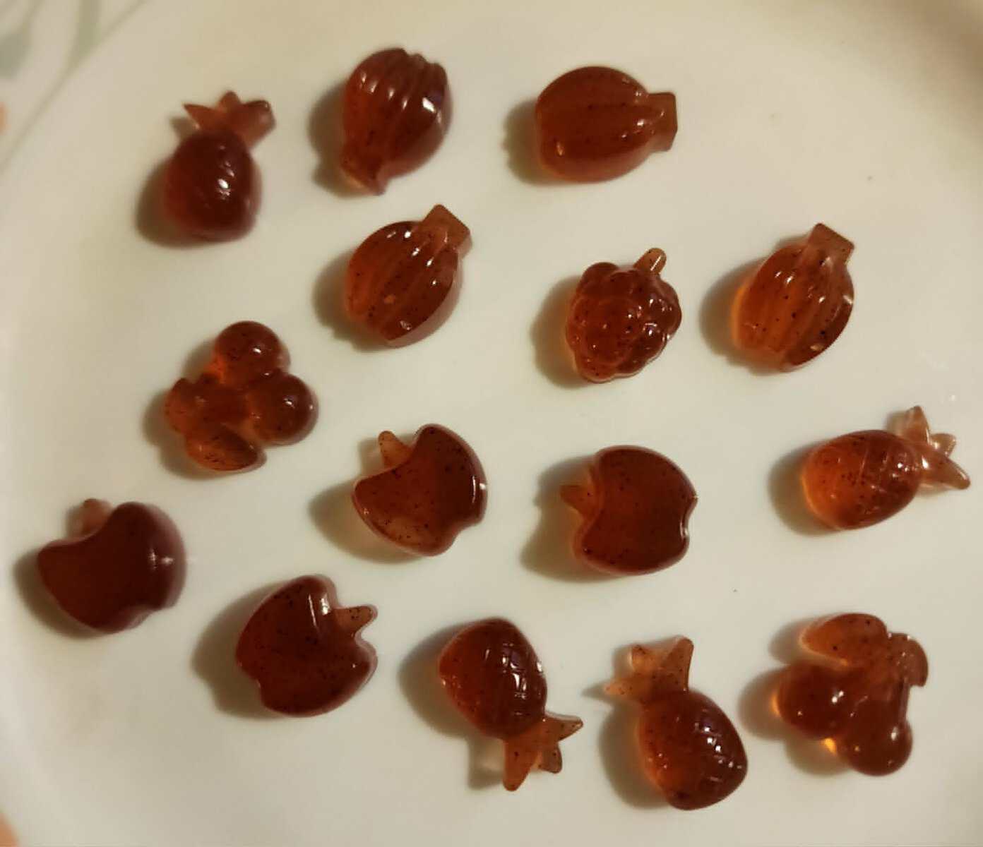 homemade elderberry gummies